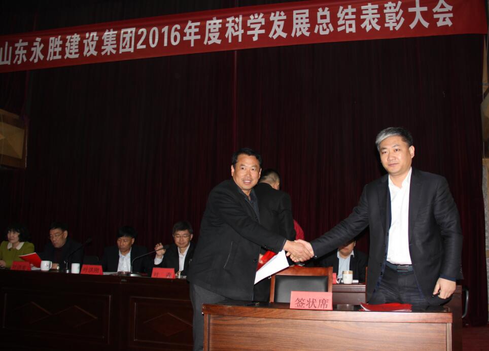 878c8bd511940f7bb2229b7fede95c60.jpg 444444.jpg