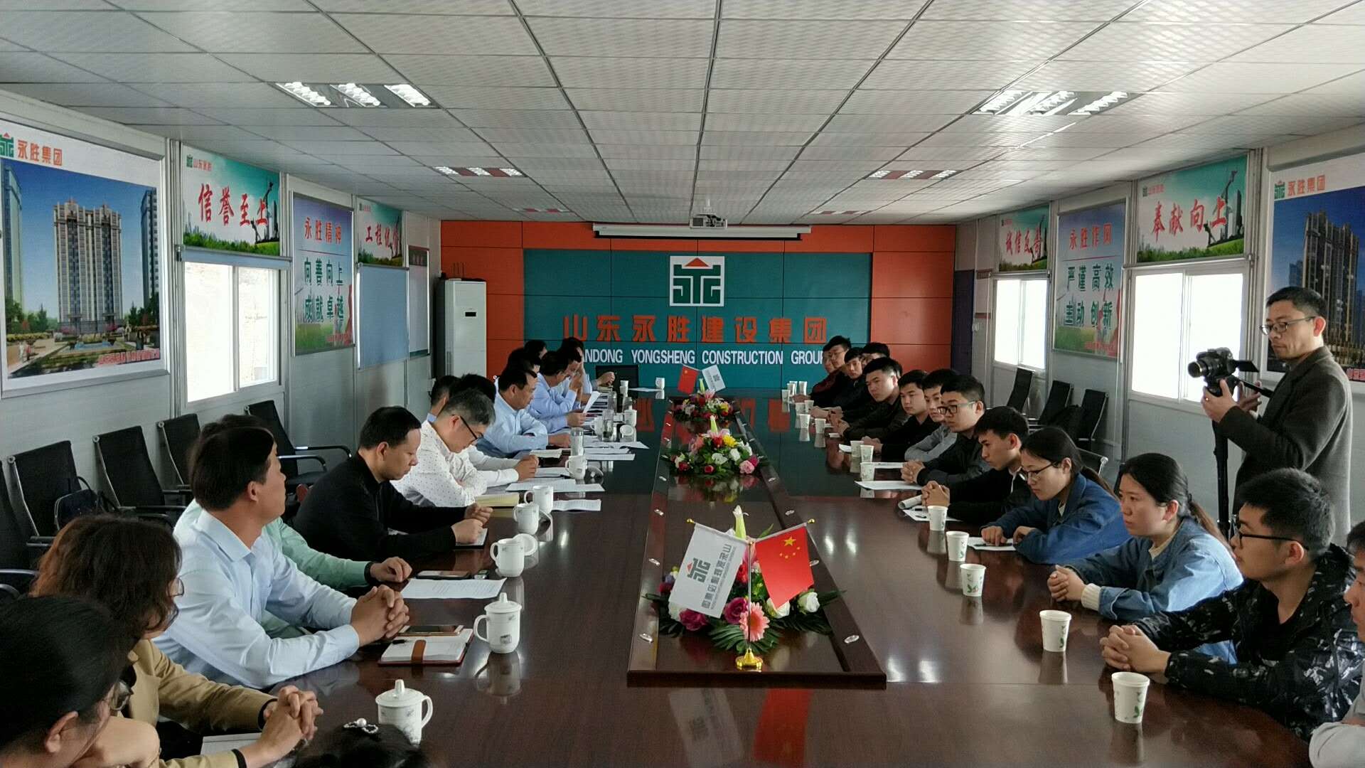 2b3a987ba7c3ad9c360cb1d521f9431e.jpg 2b3a987ba7c3ad9c360cb1d521f9431e.jpg